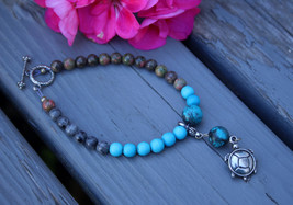 Ocean Menstrual Cycle Tracking Bracelet - Turquoise magnesite, unakite, labrador - £30.57 GBP