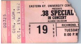 38 Spécial Concert Ticket Stub Octobre 19 1982 Richmond Kentucky - £35.32 GBP