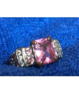 Vintage Women&#39;s Ring rhinestone pink white approx 17mm size 6.5-7.5 mark... - £26.37 GBP