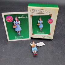2005 Hallmark Keepsake Miniatures Dorothy - The Wizard of Oz Christmas O... - $9.89