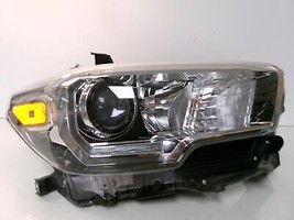 2017 2018 2019 Toyota Tacoma Passenger Rh Headlight W/ Led W/ Black Bezel Oem - £38.44 GBP