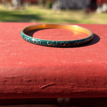 Cloisonne Enamel Green Brass Bangle Bracelet - £15.81 GBP