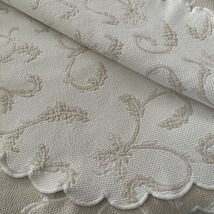 Peacock Alley&quot;MATELASSE&quot; Coverlet 77”x82” White/Taupe Jacquard 100% Cott... - $116.94 CAD