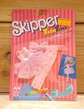 Barbie Skipper 2608 Teen Time Fashions Collection Party In Pink Blister ... - €38,65 EUR