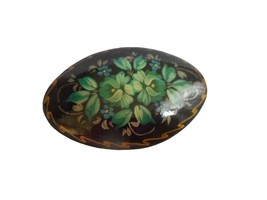Vintage Hand painted Signed Russian Green Floral Lacquer Oval Pin Brooch - $700.09 MXN