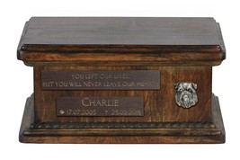 Urn for dog’s ashes with relief and sentence with your dog name and date... - £78.32 GBP