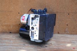 06-18 Lexus GS350 GS450h GS430 GS460 ABS Pump Actuator Module 44510-30300 image 4