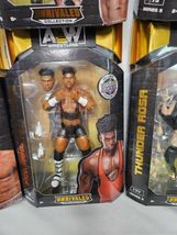 AEW Unrivaled Series 9 Complete Set Christian Hobbs Rosa Kingston Sealed Box image 8