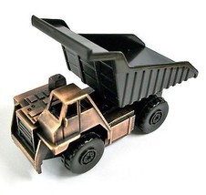 Off-Road 55 Ton Dump Truck Die Cast Metal Collectible Pencil Sharpener - £5.40 GBP