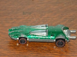 Vintage Hot Wheels Red Line 1969 Swingin Wing Green Car - $23.76