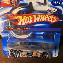 2006 Hot Wheels Collector #171 MONOPOSTO Gray w/Chrome Pr5 Spoke Wheels - $222.90 MXN