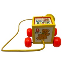Vintage 1970 FISHER PRICE Peek-a-Boo Block Classic Pull Toy - £9.11 GBP
