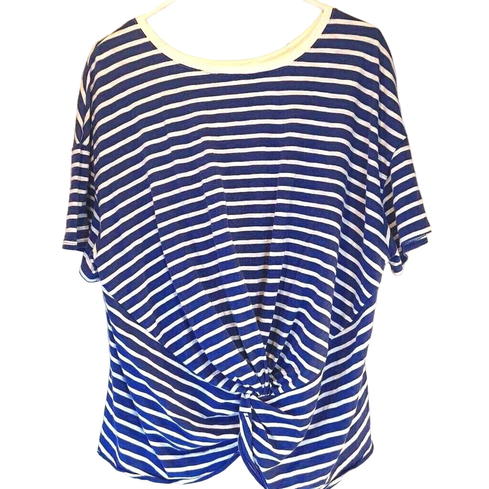 A New Day Women&#39;s T-shirt Blue Striped Short Sleeve Scoop, Twist Hem, Pl... - $9.89