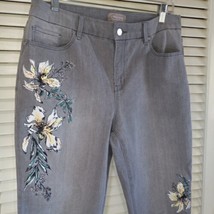Chico&#39;s Ankle Jeans Floral Size 1 Gray Denim Jegging Soft Stretch Inseam 27 - £23.55 GBP