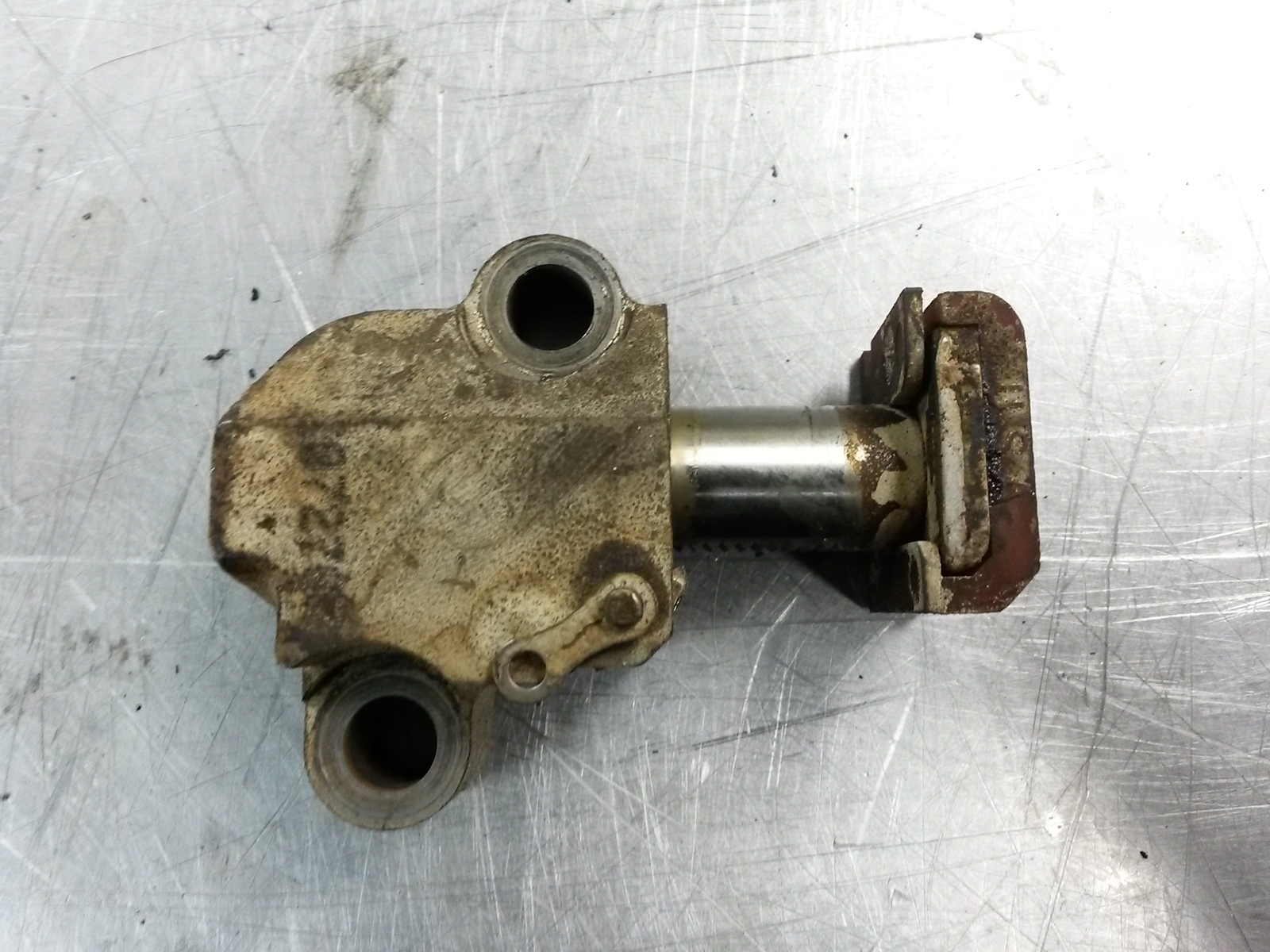 Timing Chain Tensioner From 2008 Hummer H3 3.7 Tensioners & Pulleys