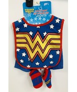 DC Comics Wonder Woman Infant&#39;s Caped Bib &amp; Bootie Set, One Size~DISCOUNTED - $313.11 MXN