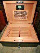 Brizard  The "Airflow" Cigar Humidor - Black Caiman  60 / 70 Count NIB image 4