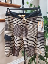 Quick Silver Men&#39;s Beige Polyester Logo Print Pull On Swimwear Shorts Size 30 - $40.00