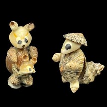 Figurines Lot of 2 Kangaroo &amp; Squirrel Handmade from Shells Japanese Made - £19.43 GBP