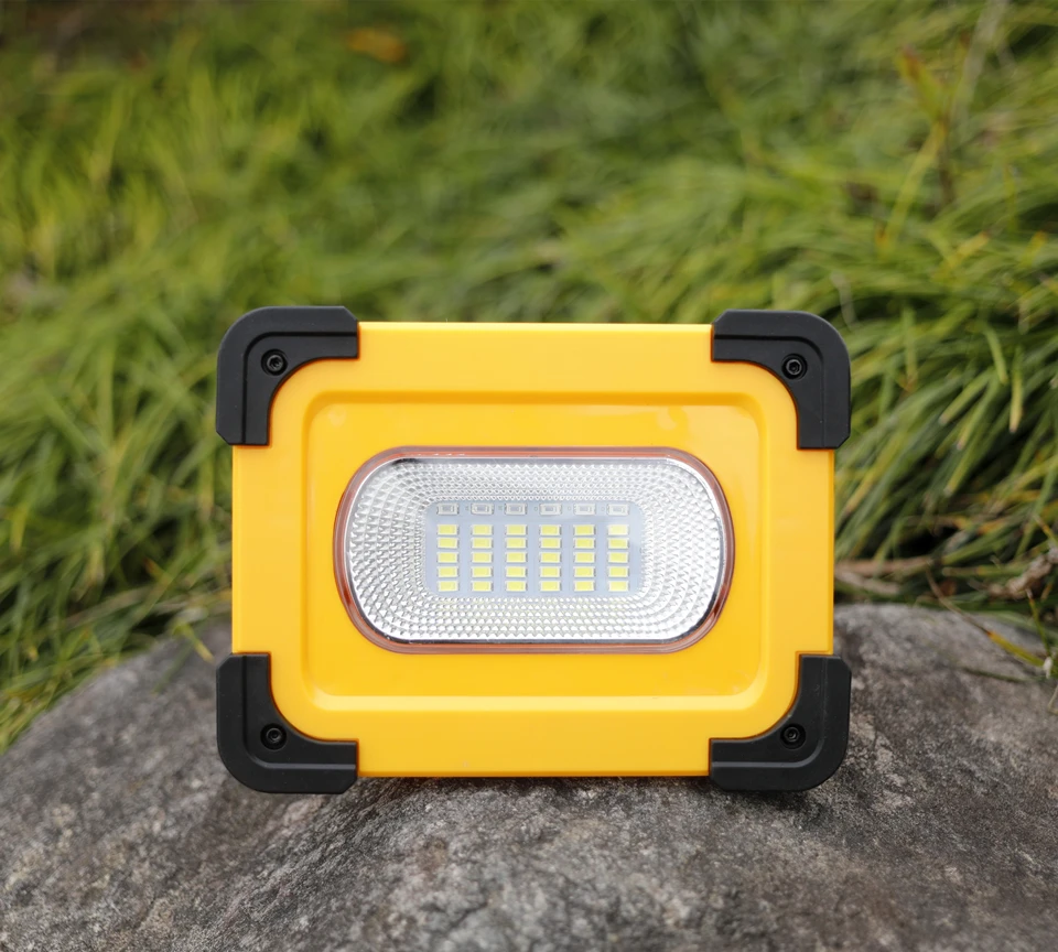 Outdoor Portable magnet emergency light USB Rechargeable COB LED Floodlight Lawn - £107.53 GBP