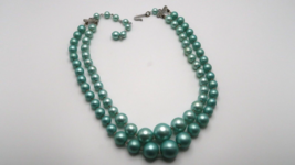 Vintage 1950s Japanese Mint Green Faux Pearl Necklace 14&quot;-16.5&quot; NB4 - $42.25