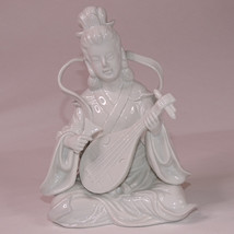 Vintage Chinese Porcelain White Asian Lady Sitting Playing Mandolin Pretty Rare - £11.39 GBP