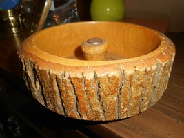 Ellwood Rustic Ware Tree Bark Nut Bowl 7 3/4” Wood Wooden Log Nut Cracker US - £25.12 GBP