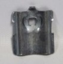 Hoover Industrial Uprights Square Hole Handle Retainer Plate 35463011 - $5.24