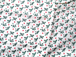 FABRIC Concord Small Red Hearts w/Holly on White to Sew Quilt Craft $3.50 - £2.79 GBP