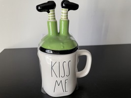 Rae Dunn Artisan Collection by Magenta &quot;KISS ME&quot; Mug with Leprechaun topper - £31.94 GBP