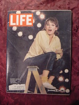 Life November 22 1963 Nov 63 11/22/63 Elizabeth Ashley John Huston - £10.35 GBP