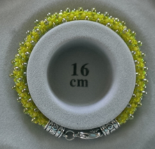 Artisan Yellow Green Seed Beaded Bracelet Womens 7 1/2&quot; - £17.53 GBP