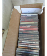 Wholesale Lot of 30 CD&#39;s Assorted Music Look  Lot-O - $275.87 MXN