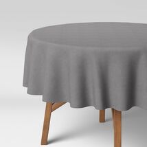 Threshold 70" Round Solid Tablecloth Gray Cotton Recycled Polyester - $267.62 MXN Threshold 70" Round Solid Tablecloth Gray Cotton Recycled Polyester - $267.62 MXN