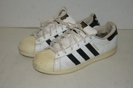 Adidas Low Top Sneakers    Model Superstar  Mens Size 7 - £15.78 GBP
