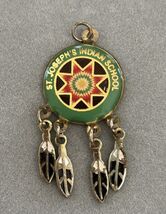 St. Joseph Indian School Vintage Dream Catcher Feather Dangle Enamel Pen... - €9,35 EUR