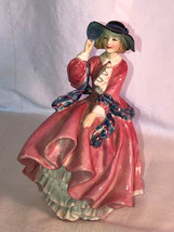 Royal Doulton Top o The Hill Lady Figurine 822821 Mint - $74.99