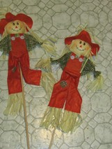 2 small SCARECROWs  FALL &amp; YARD DECORATIONs - £9.49 GBP