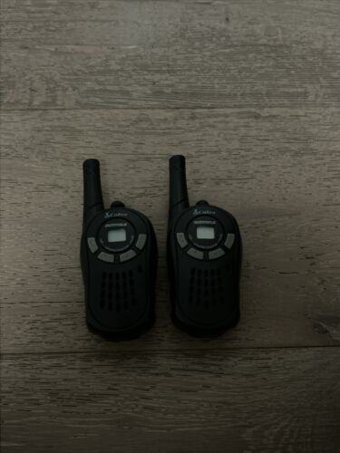 Cobra Microtalk 2-way Radios Walkie Talkie Handheld Portable CXT85 Working - $12.00