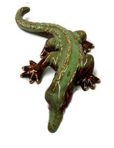 Golden Pond Collection Green Ceramic Shelf Crocodile (A) - £27.97 GBP