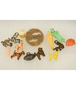 Vintage 1950s Variety Mini Toy Lot Plastic Toys Cracker Jack Gumball Adv... - £11.65 GBP