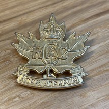 Vintage Royal Canadian Army Cadet Cap Hat Badge KG JD - $29.70