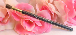 New Estee Lauder Eye Shadow Brush full Size 6 inches long - £4.90 GBP