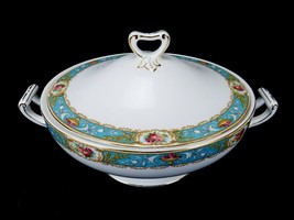 W. H. GRINDLEY China Covered Serving Bowl, Athen Shaped, Handled Made In England - £38.33 GBP