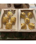 9 Pyramid Satin Sheen Christmas Ornaments Gold Glitter Drum Sphere Both - €25,63 EUR