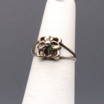 Sweet Vintage Flower Ring in Silver Tone with Double Wire Split Band - £19.78 GBP