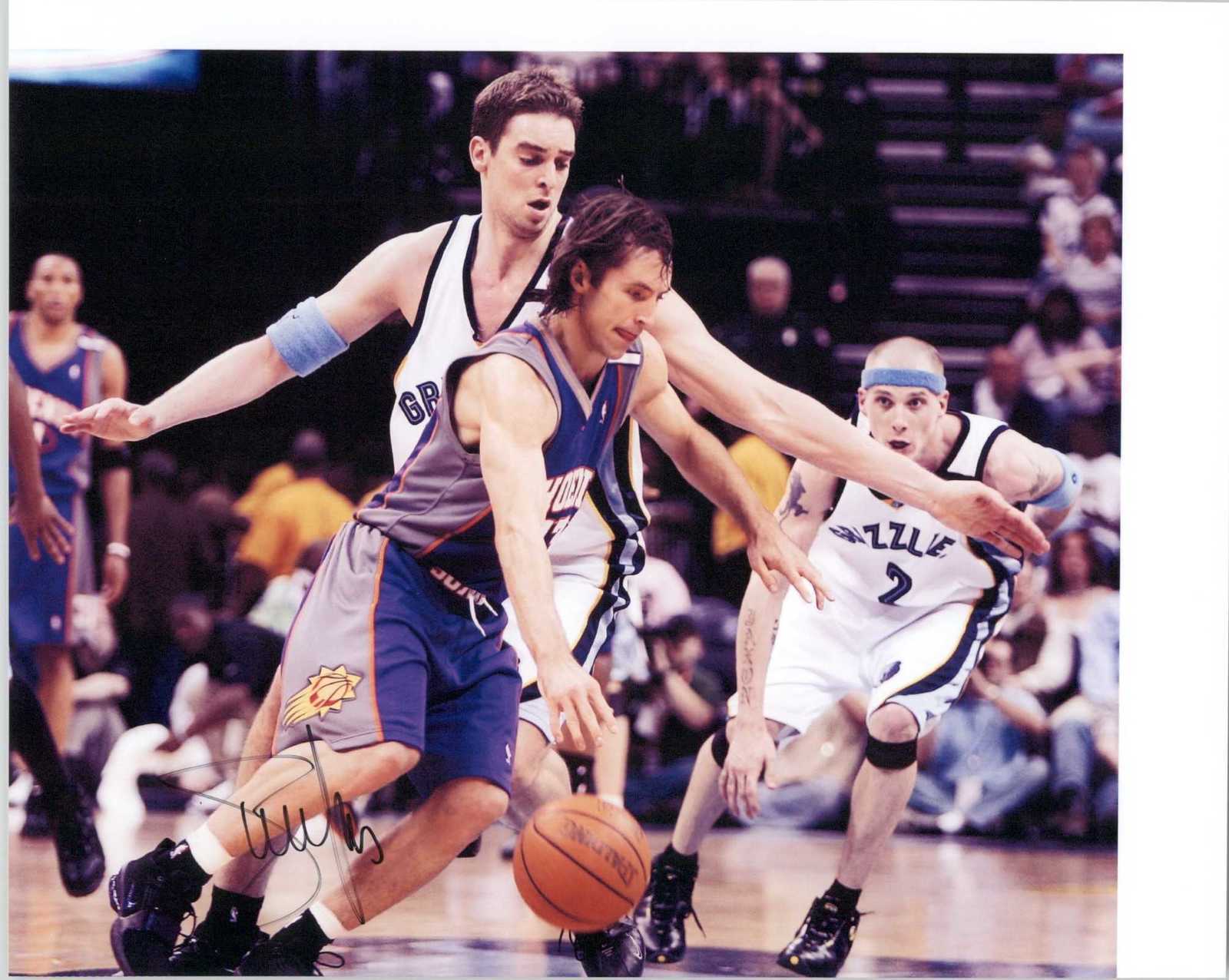 Primary image for Steve Nash Signed Autographed Glossy 8x10 Photo - Phoenix Suns