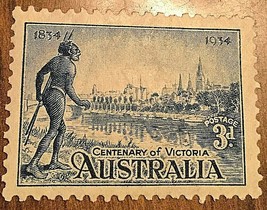 1934 AUSTRALIA STAMP 3d - $3.77