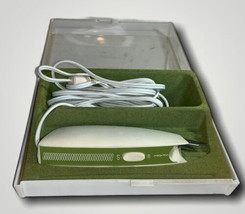 Sears Best Electric Scissors 2 Speed Green and White With Case EUC - $9.68