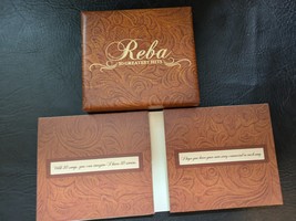 2008 Reba Mcentire 50 Greatest Hits 3 CD Set Similpelle Custodia Scatola... - €17,48 EUR